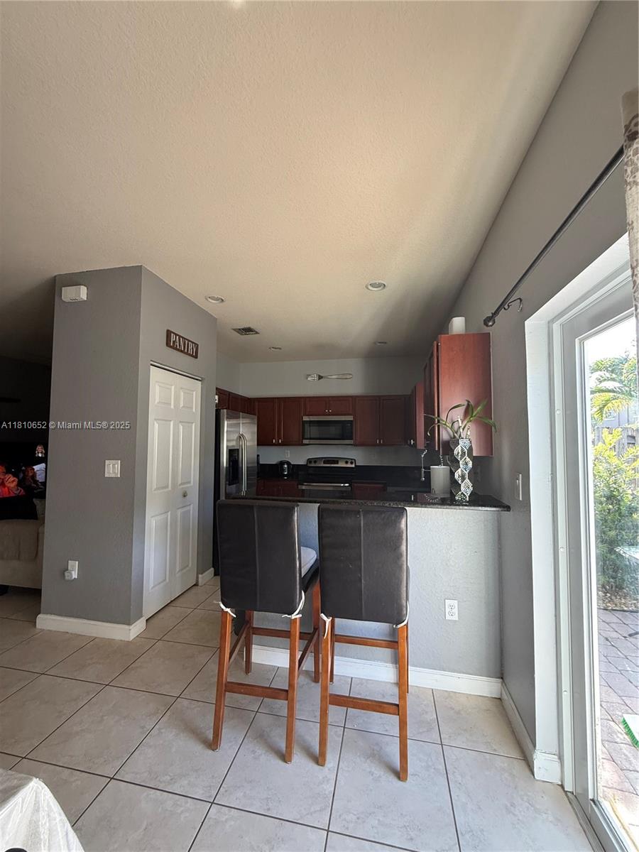 LAKES BY THE BAY GEE - Residential