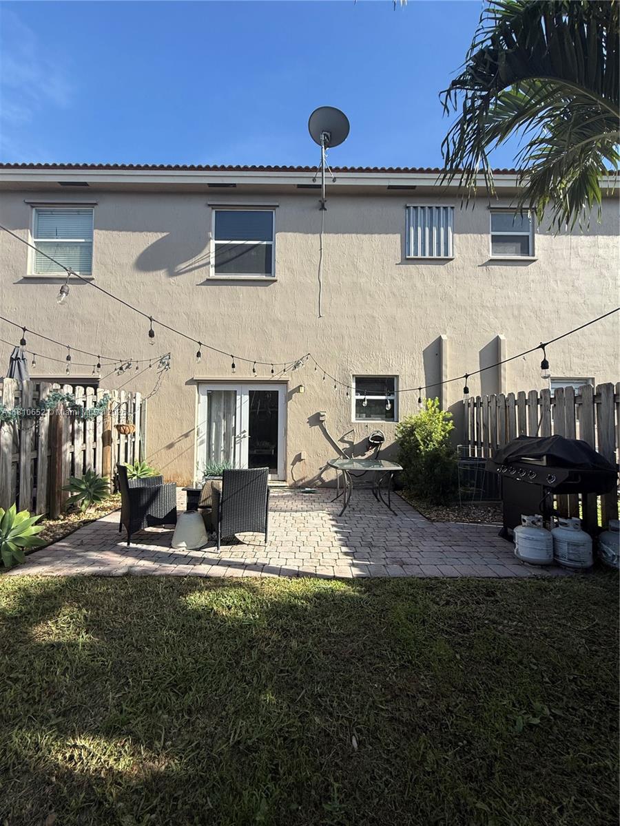 LAKES BY THE BAY GEE - Residential