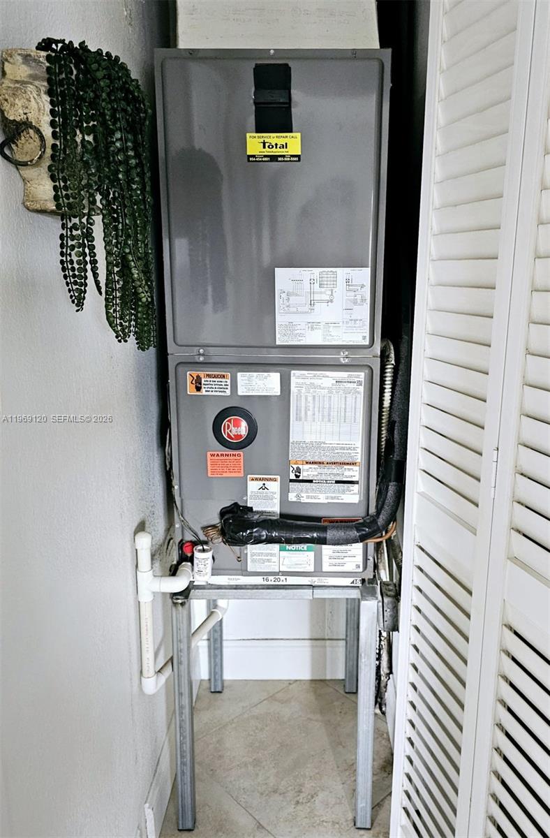 DORAL GARDENS II CONDO - Residential