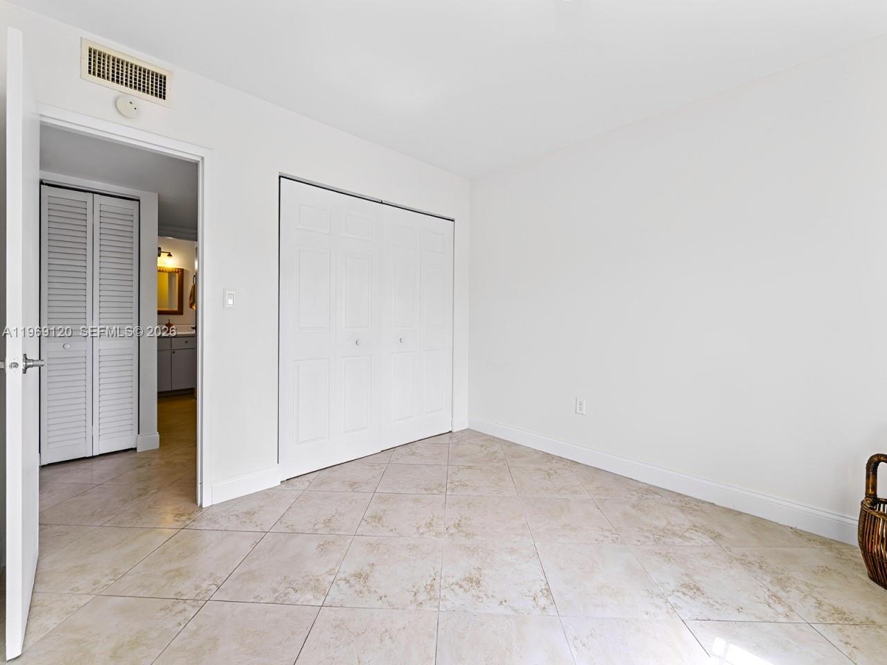 DORAL GARDENS II CONDO - Residential