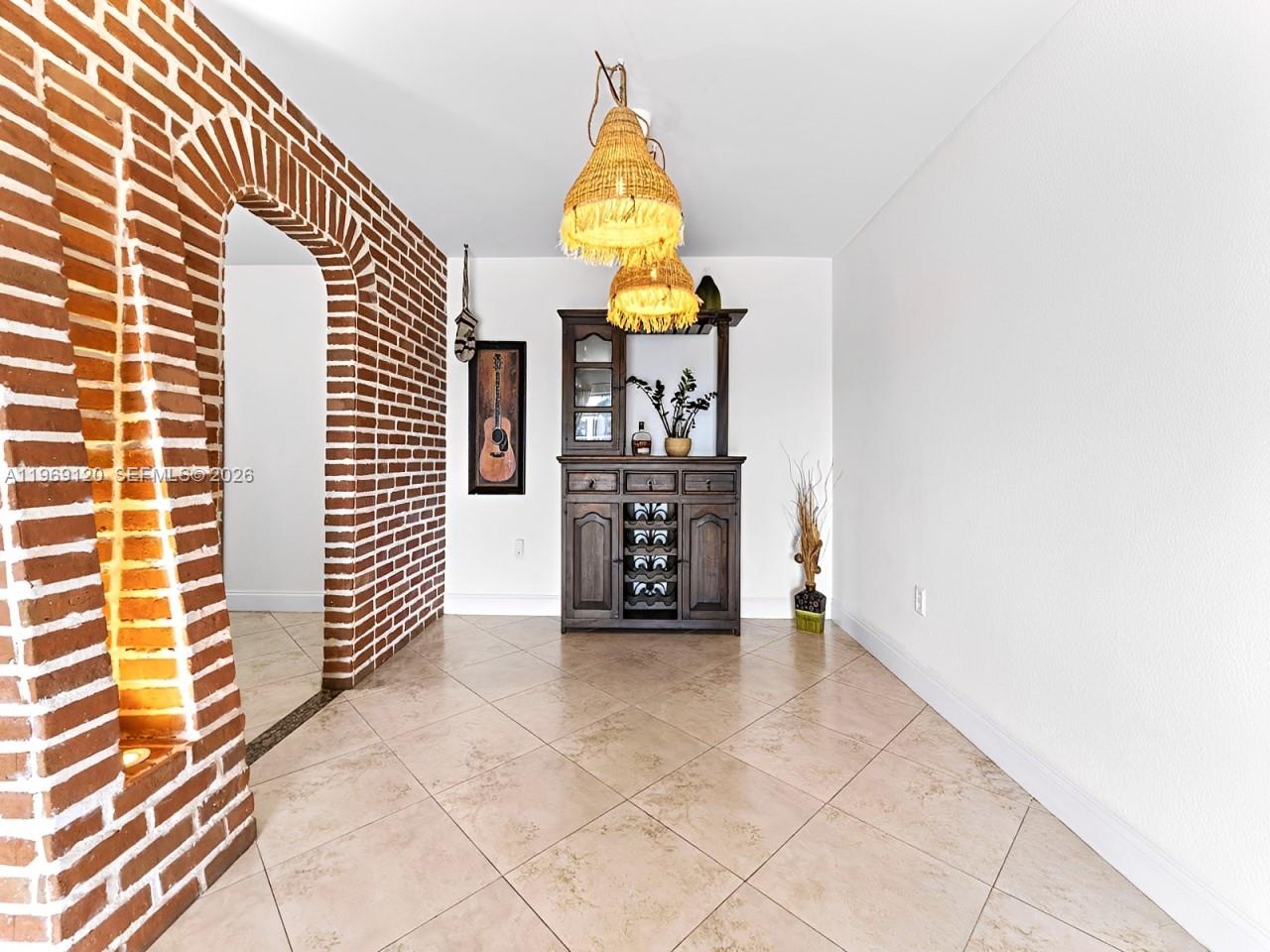 DORAL GARDENS II CONDO - Residential