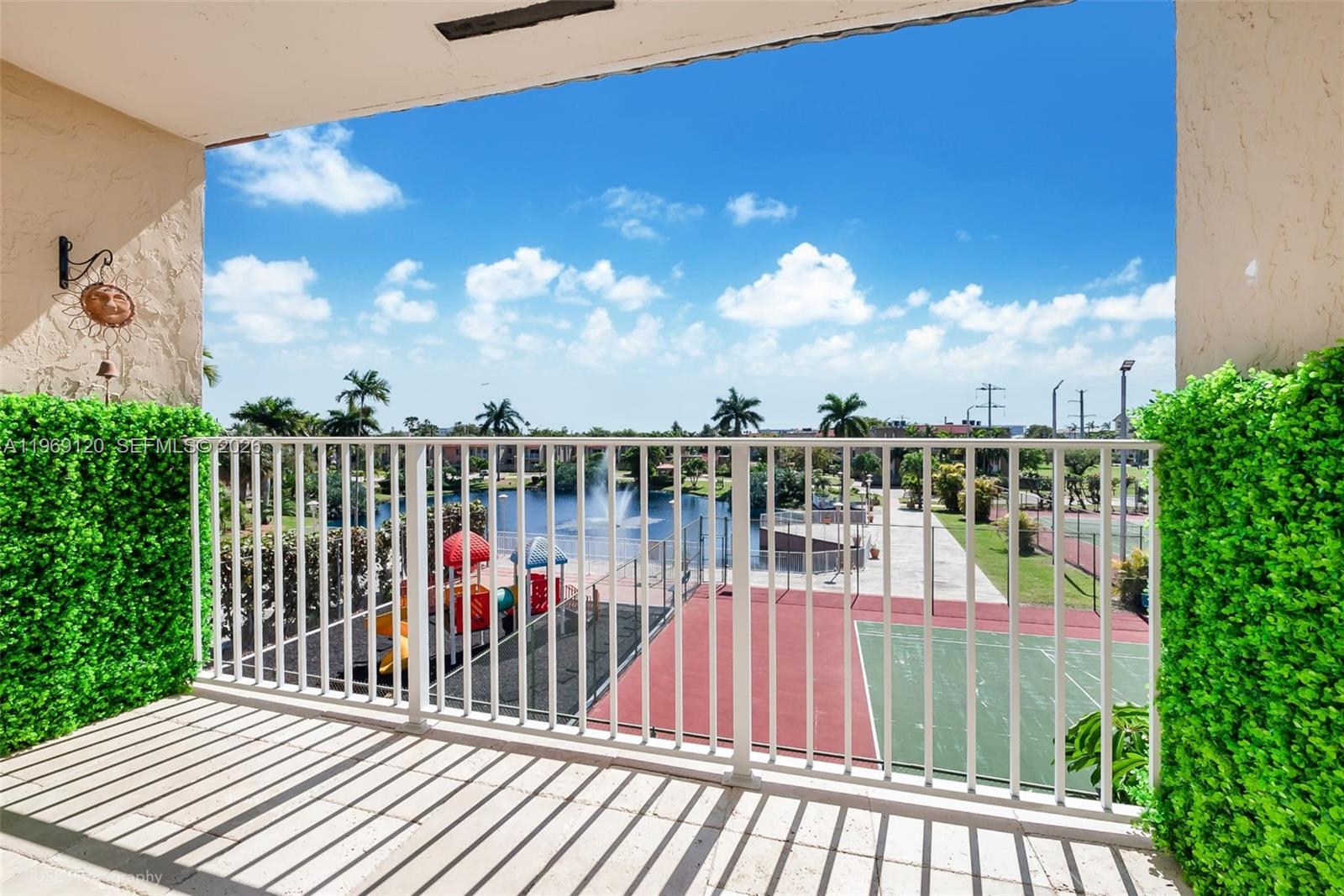 DORAL GARDENS II CONDO - Residential