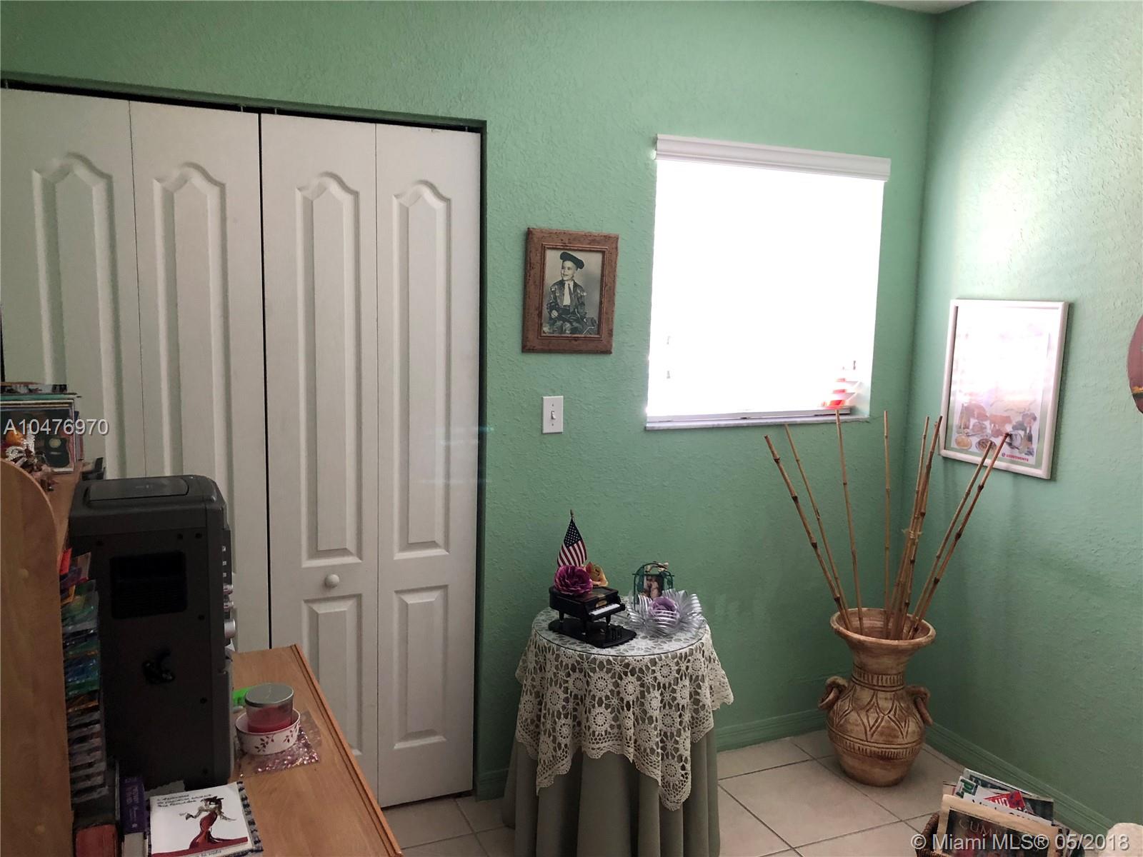 VILLAS CANARIAS CONDO - Residential