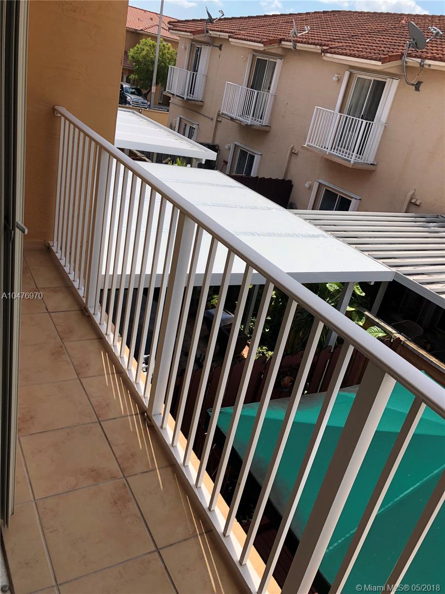 VILLAS CANARIAS CONDO - Residential