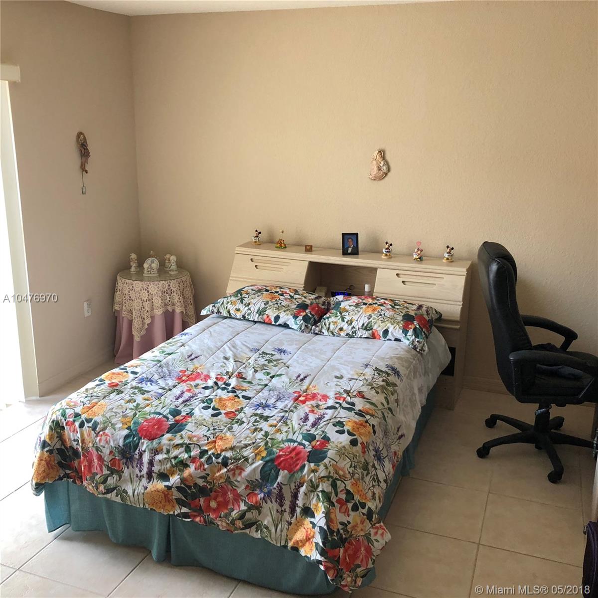 VILLAS CANARIAS CONDO - Residential