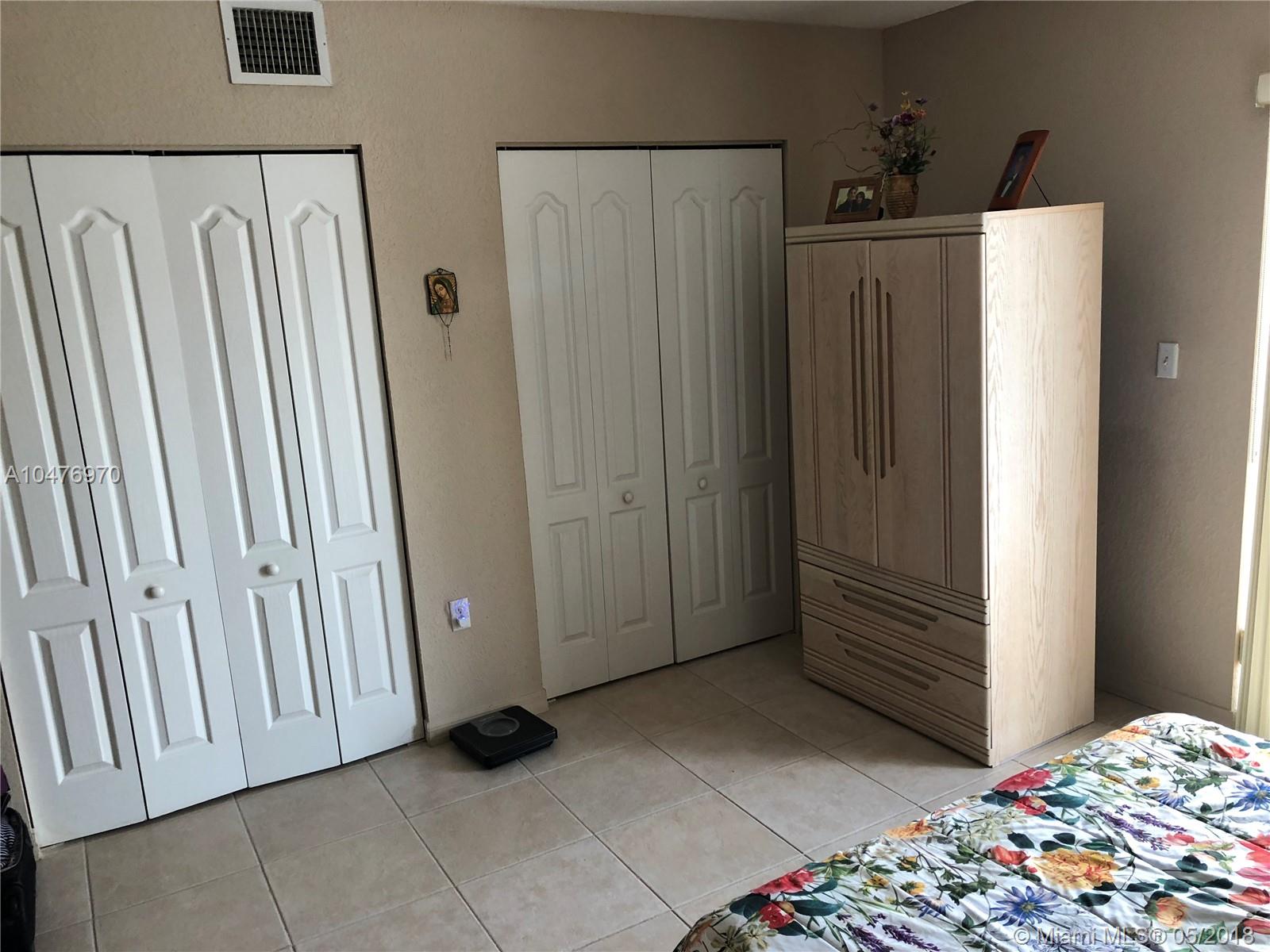 VILLAS CANARIAS CONDO - Residential