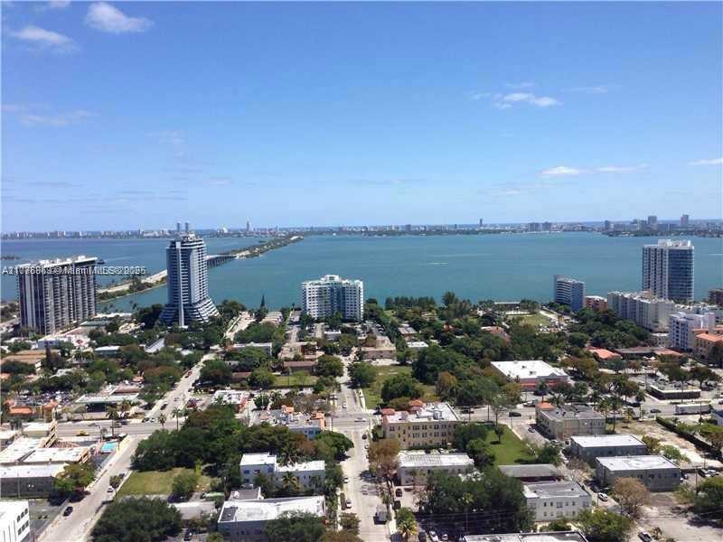 FOUR MIDTOWN MIAMI CONDO - Residential