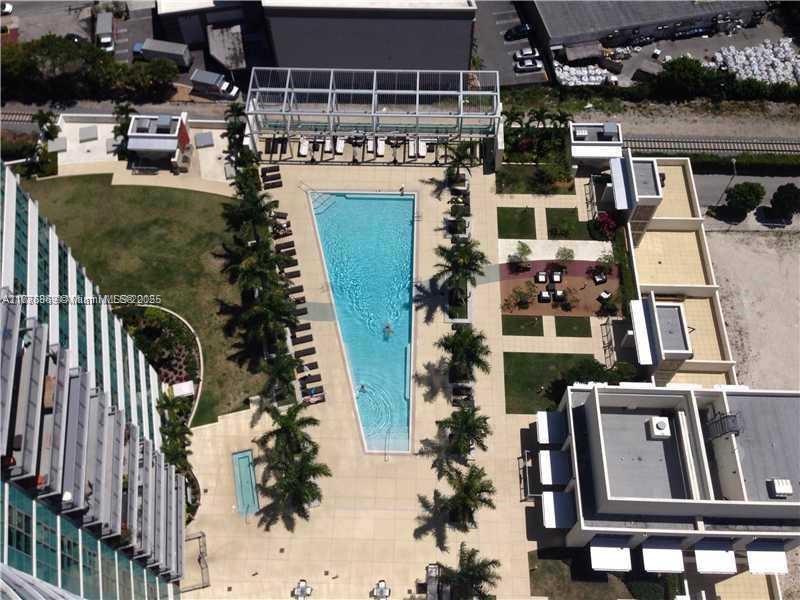 FOUR MIDTOWN MIAMI CONDO - Residential