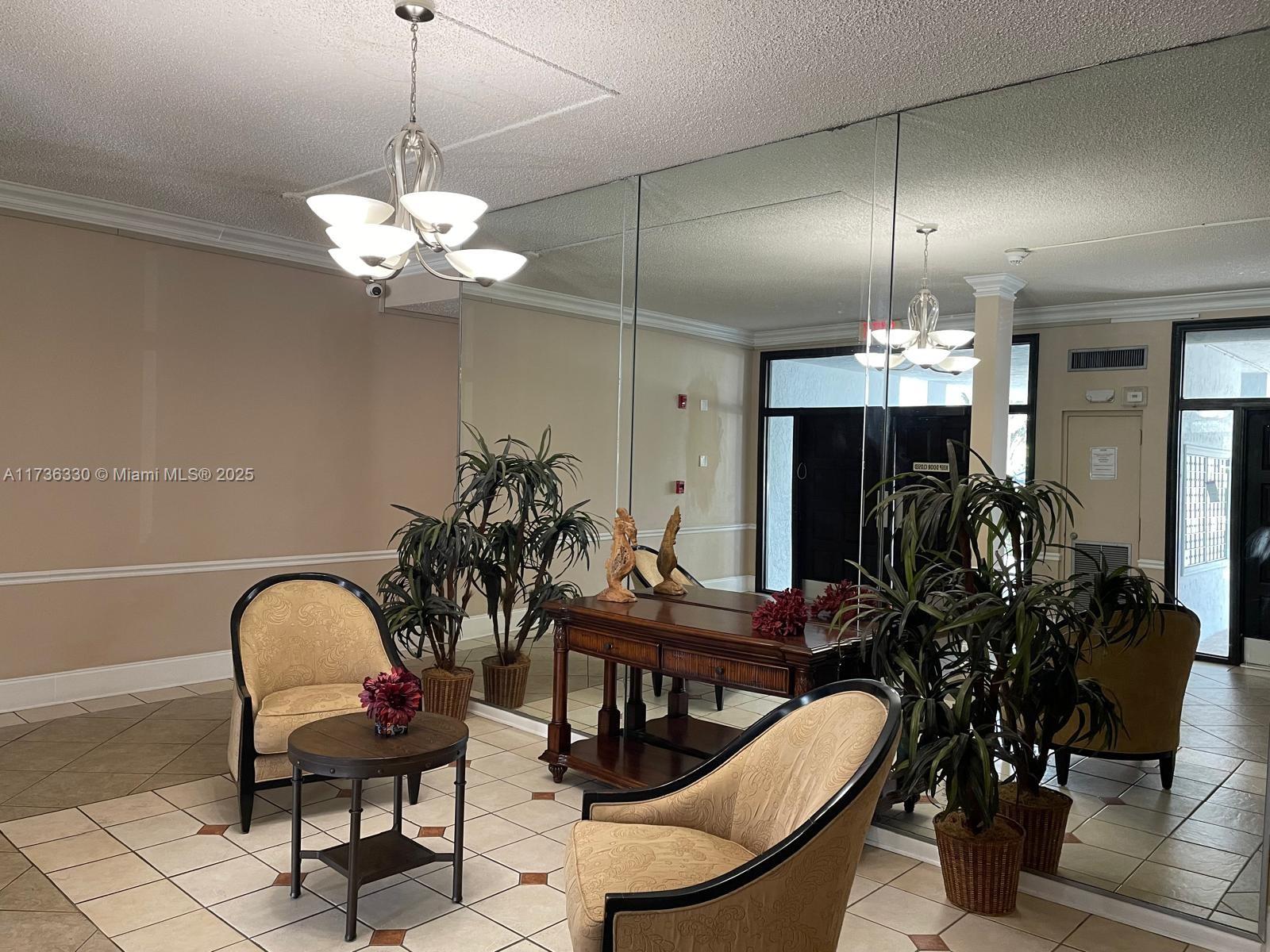 BREAKWATERS OF THE PALM B - Residential Lease