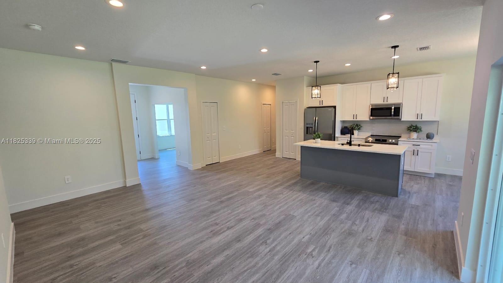 PORT MALABAR UNIT 24 - Residential Lease
