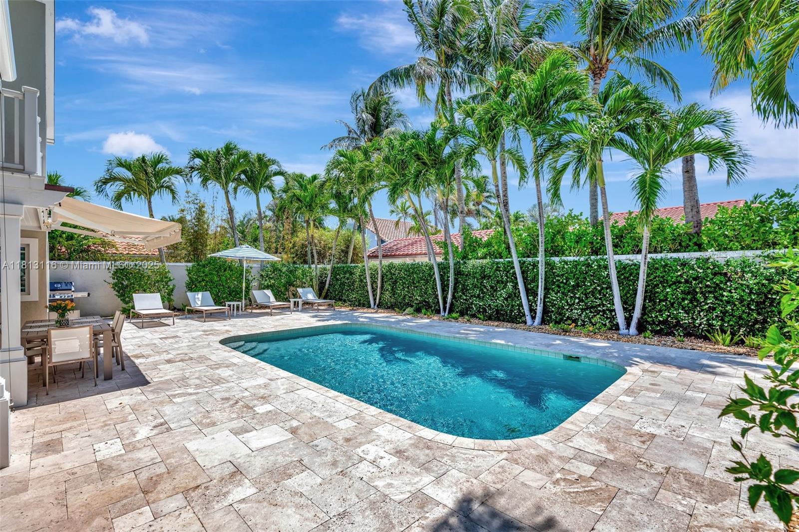 OCEAN WALK PLACE PH III - Residential