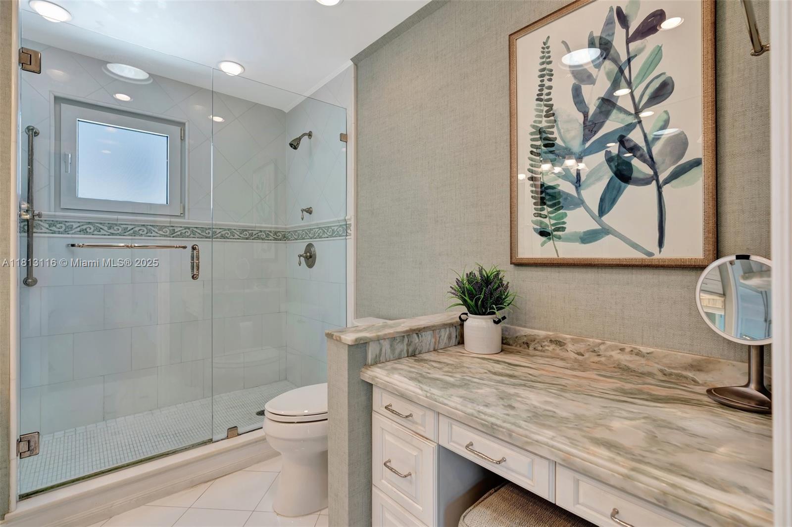 OCEAN WALK PLACE PH III - Residential