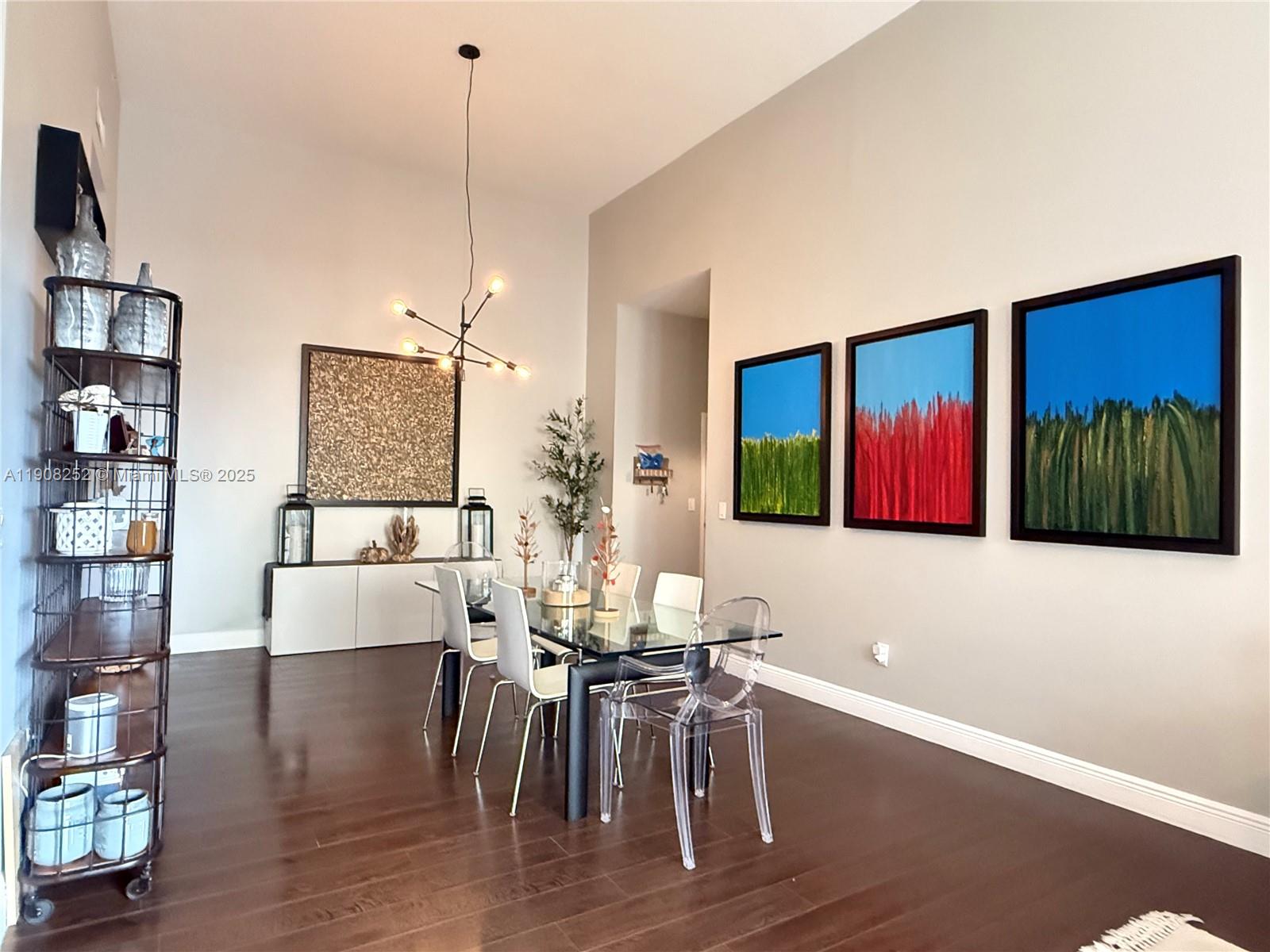 COLONNADE AT DADELAND SE - Residential