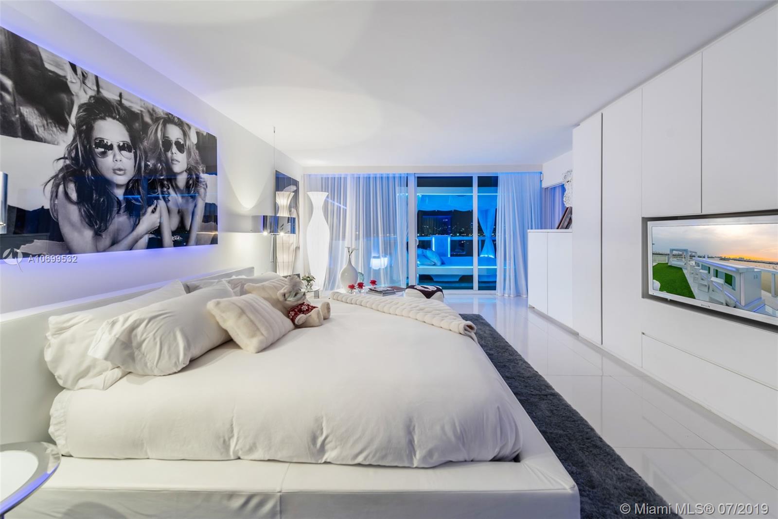 1100 WEST CONDO - Residential