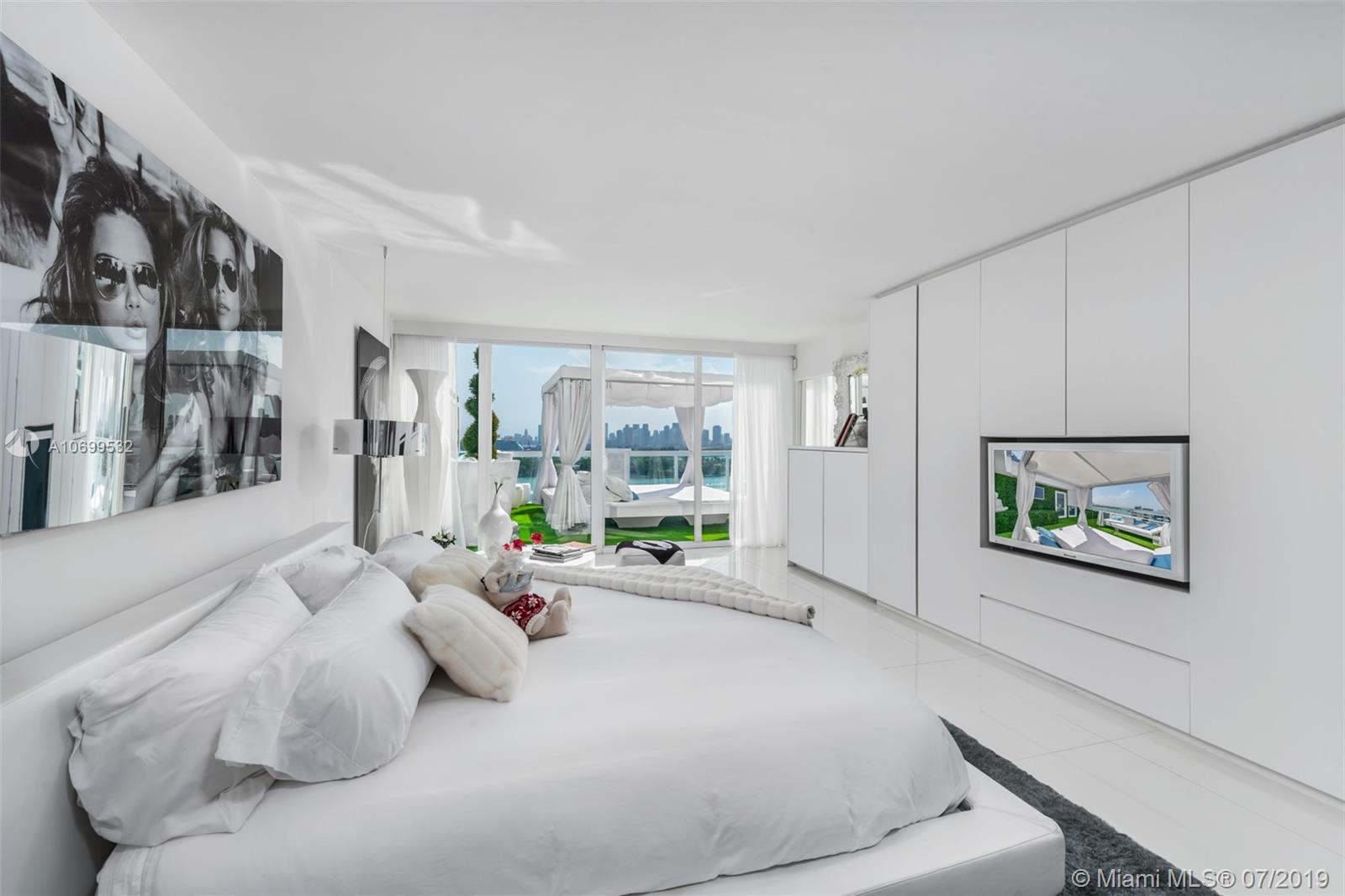 1100 WEST CONDO - Residential