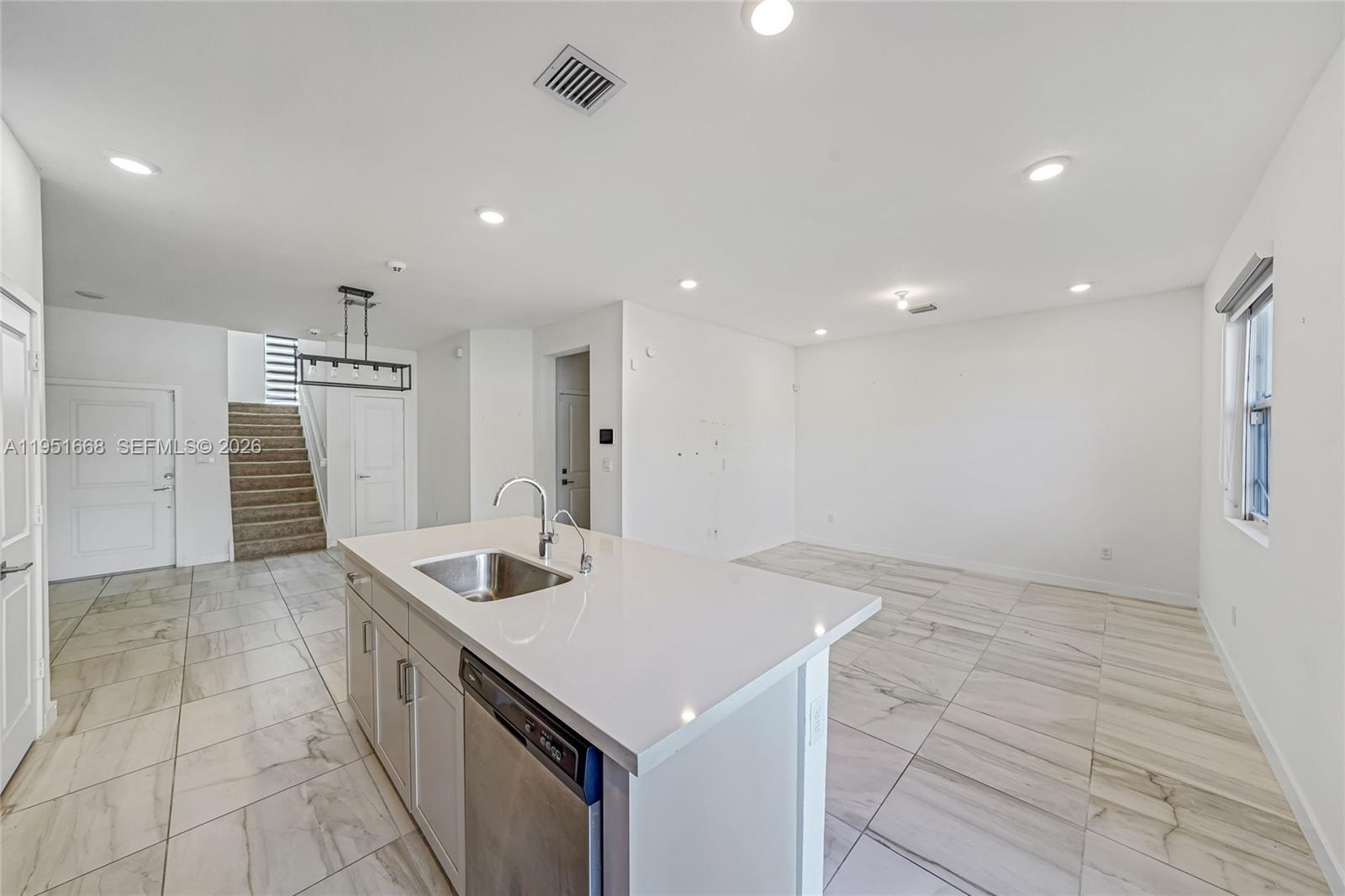 CEDAR AT KEYS GATE - Residential