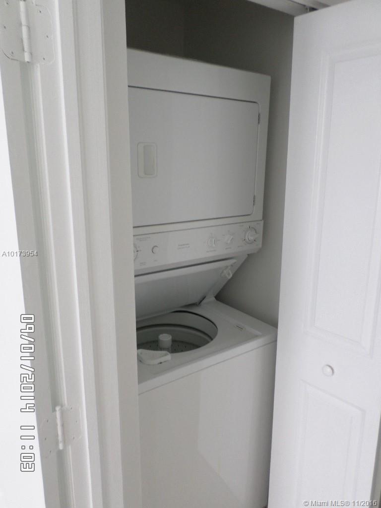 360 CONDOMINIUM - Residential Lease