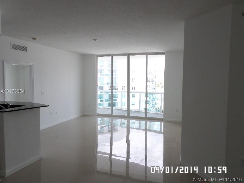 360 CONDOMINIUM - Residential Lease