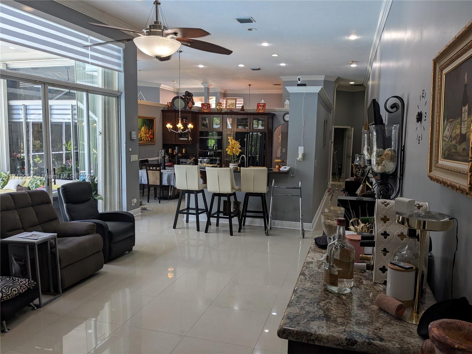 FAIRWAYS SOUTH - Residential
