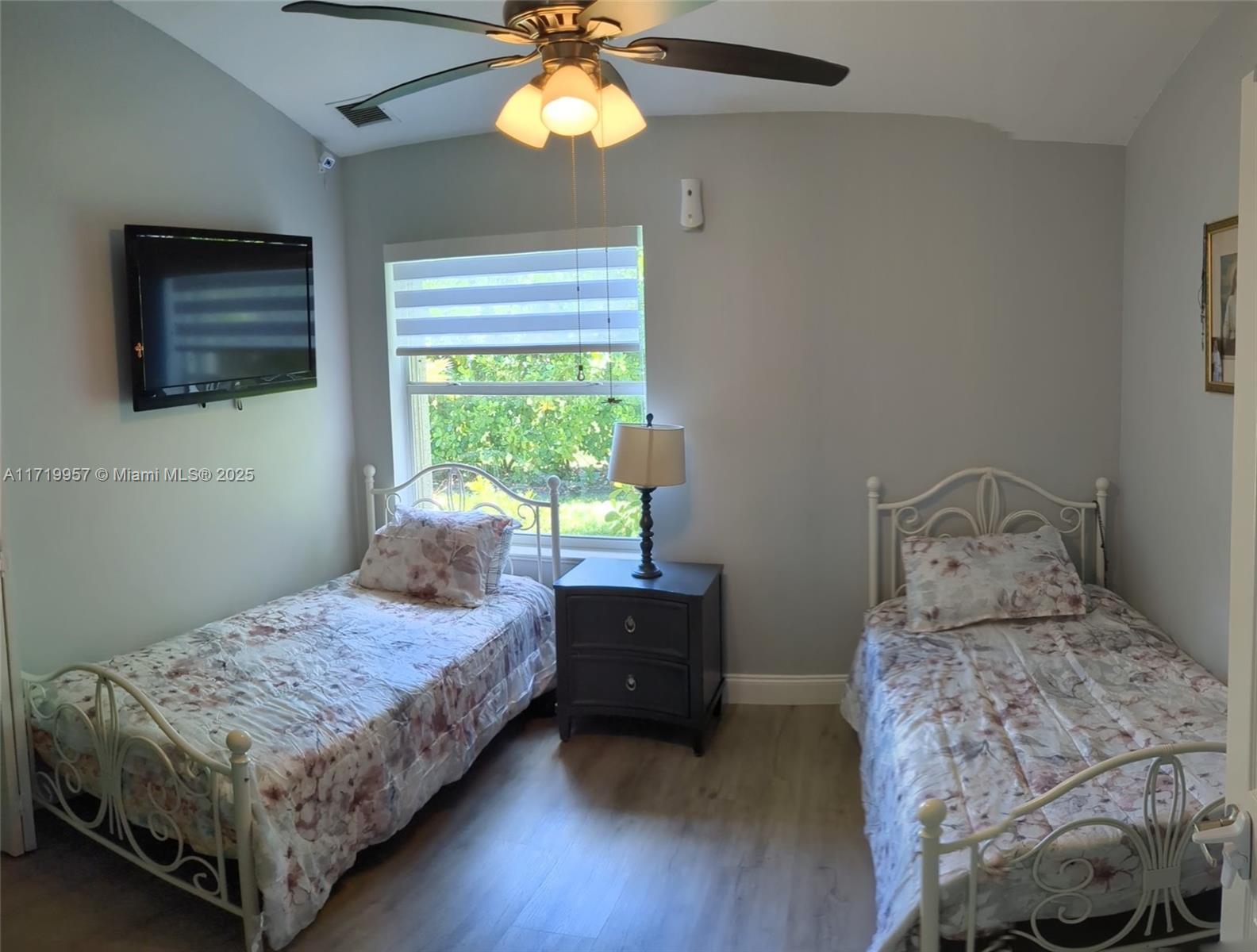 FAIRWAYS SOUTH - Residential