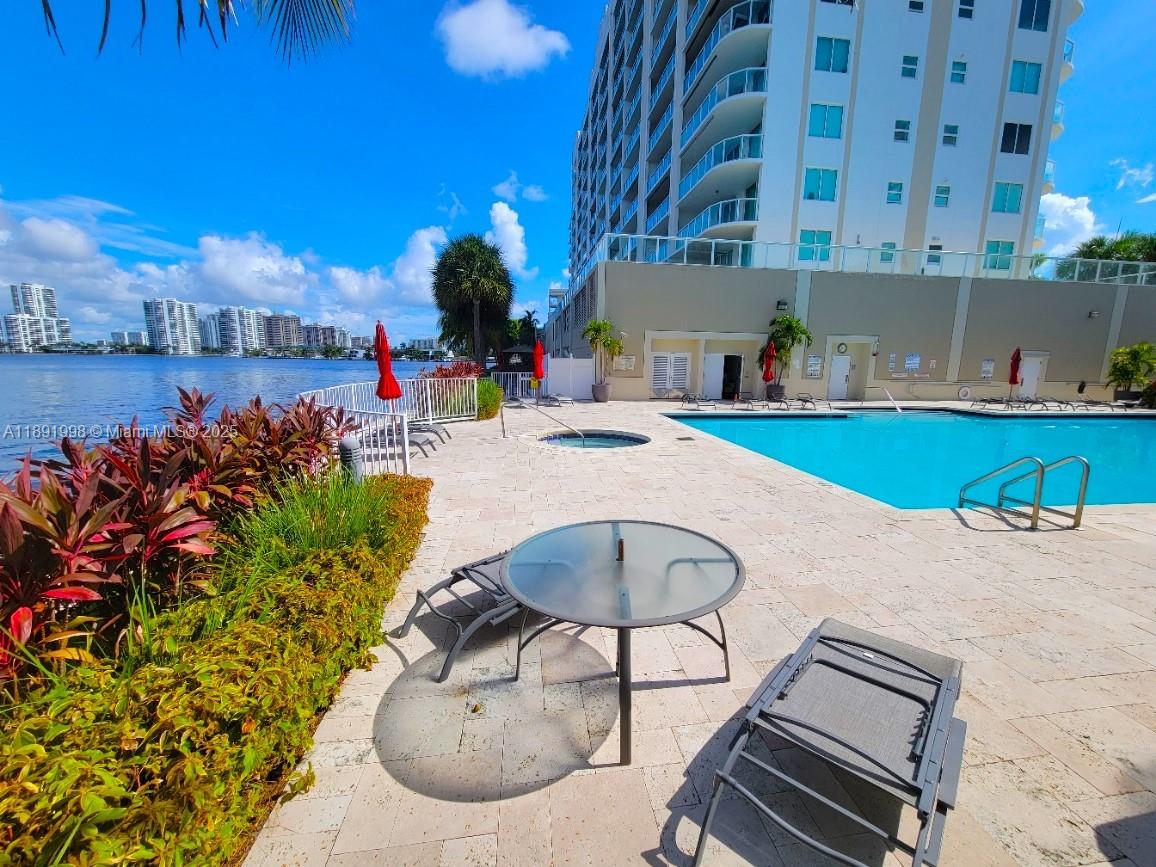 MARINA BAY CLUB CONDO HOT - Residential Lease