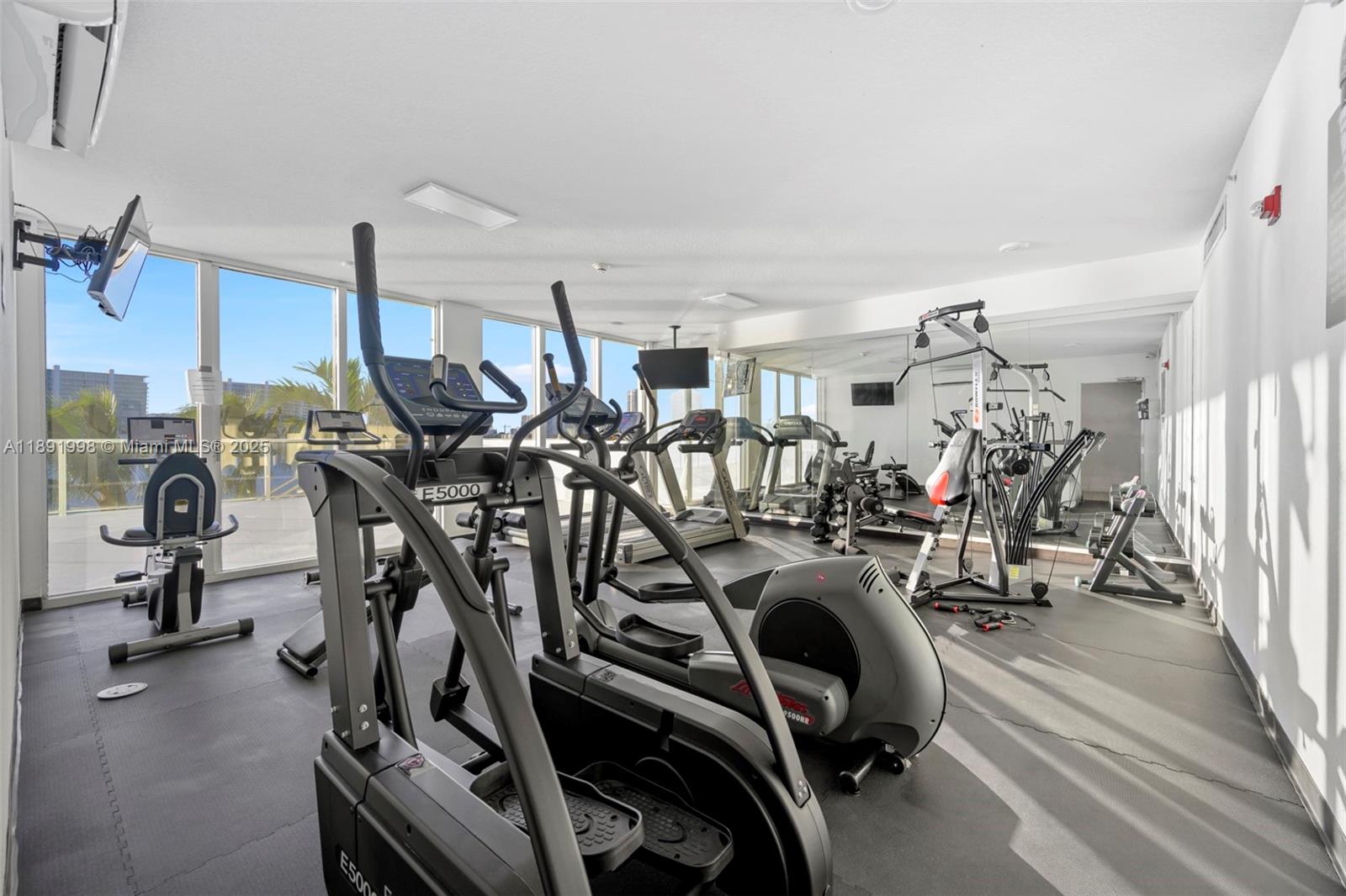 MARINA BAY CLUB CONDO HOT - Residential Lease