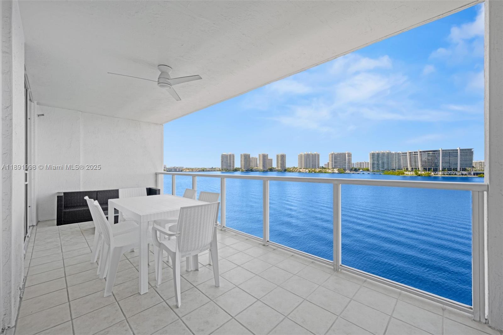 MARINA BAY CLUB CONDO HOT - Residential Lease