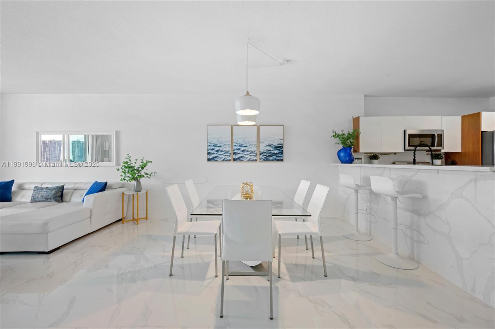 MARINA BAY CLUB CONDO HOT - Residential Lease
