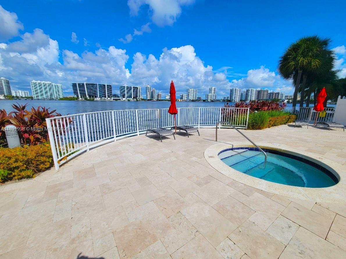 MARINA BAY CLUB CONDO HOT - Residential Lease