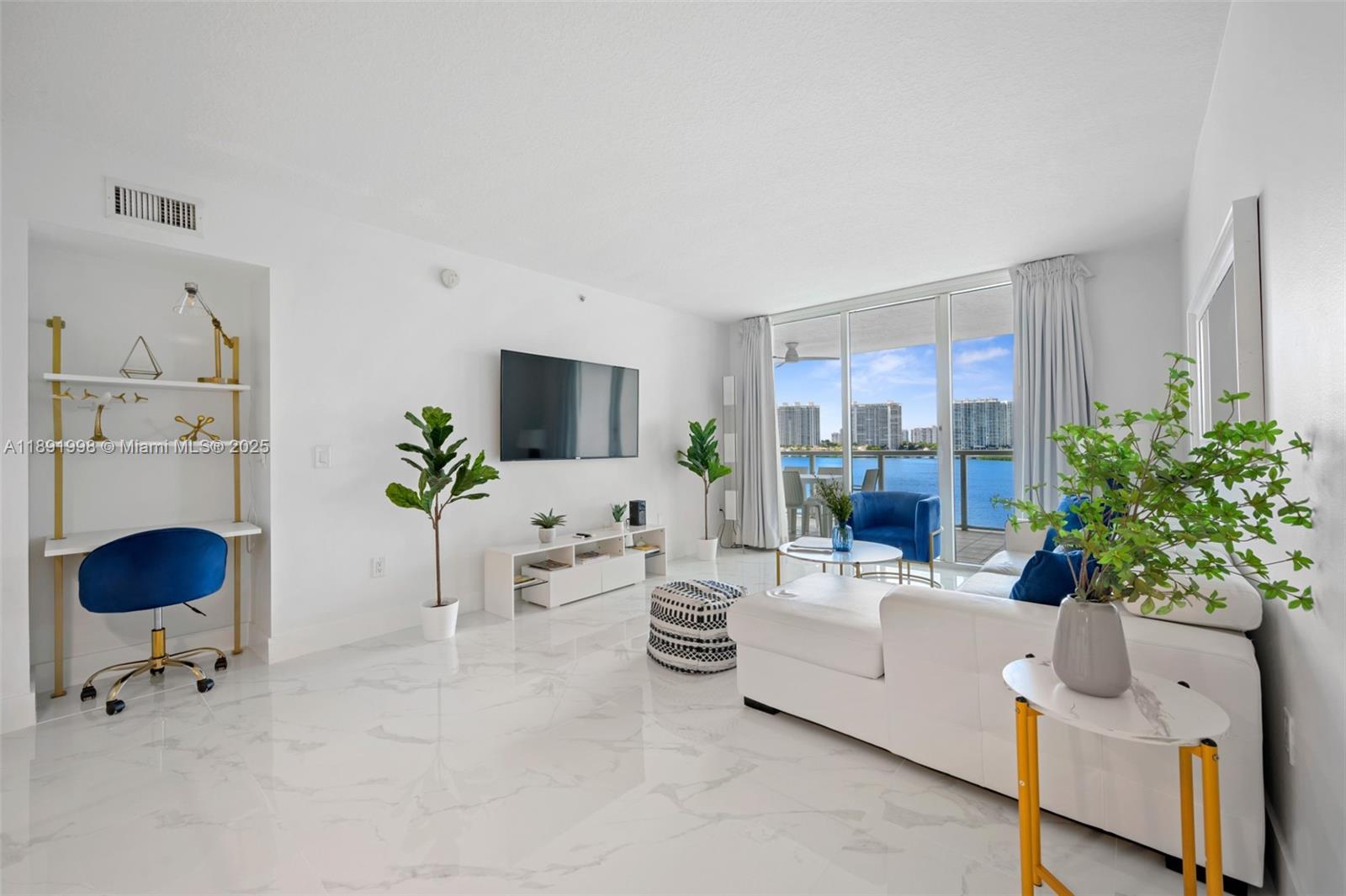 MARINA BAY CLUB CONDO HOT - Residential Lease