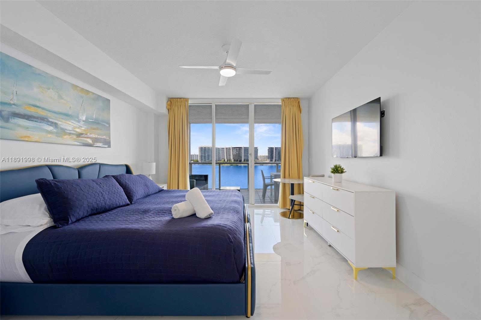 MARINA BAY CLUB CONDO HOT - Residential Lease