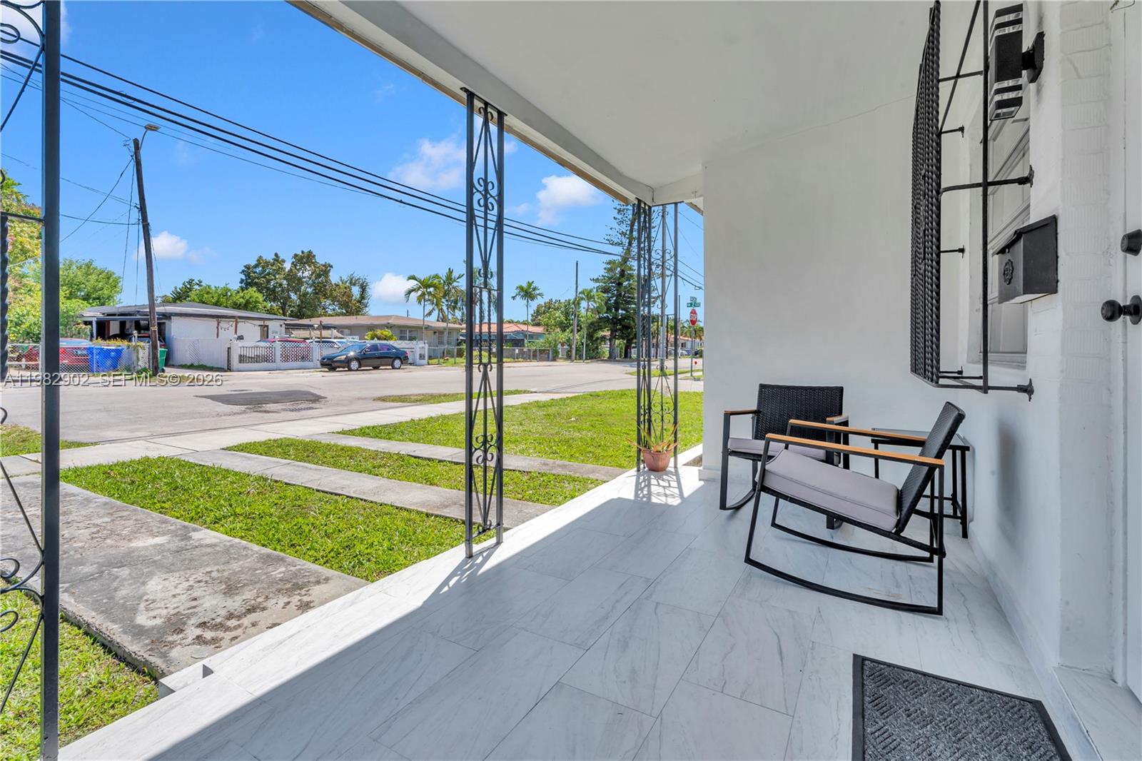 250 NW 34th Ave