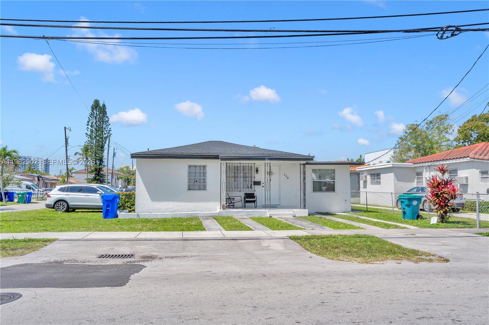 250 NW 34th Ave