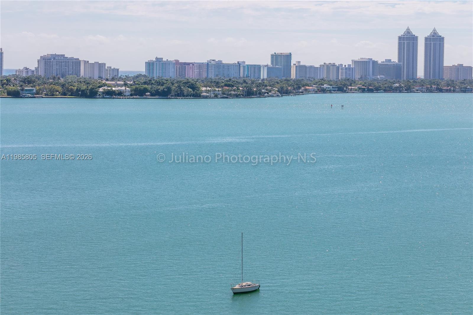 THE GRANDVIEW PALACE COND - Residential Lease