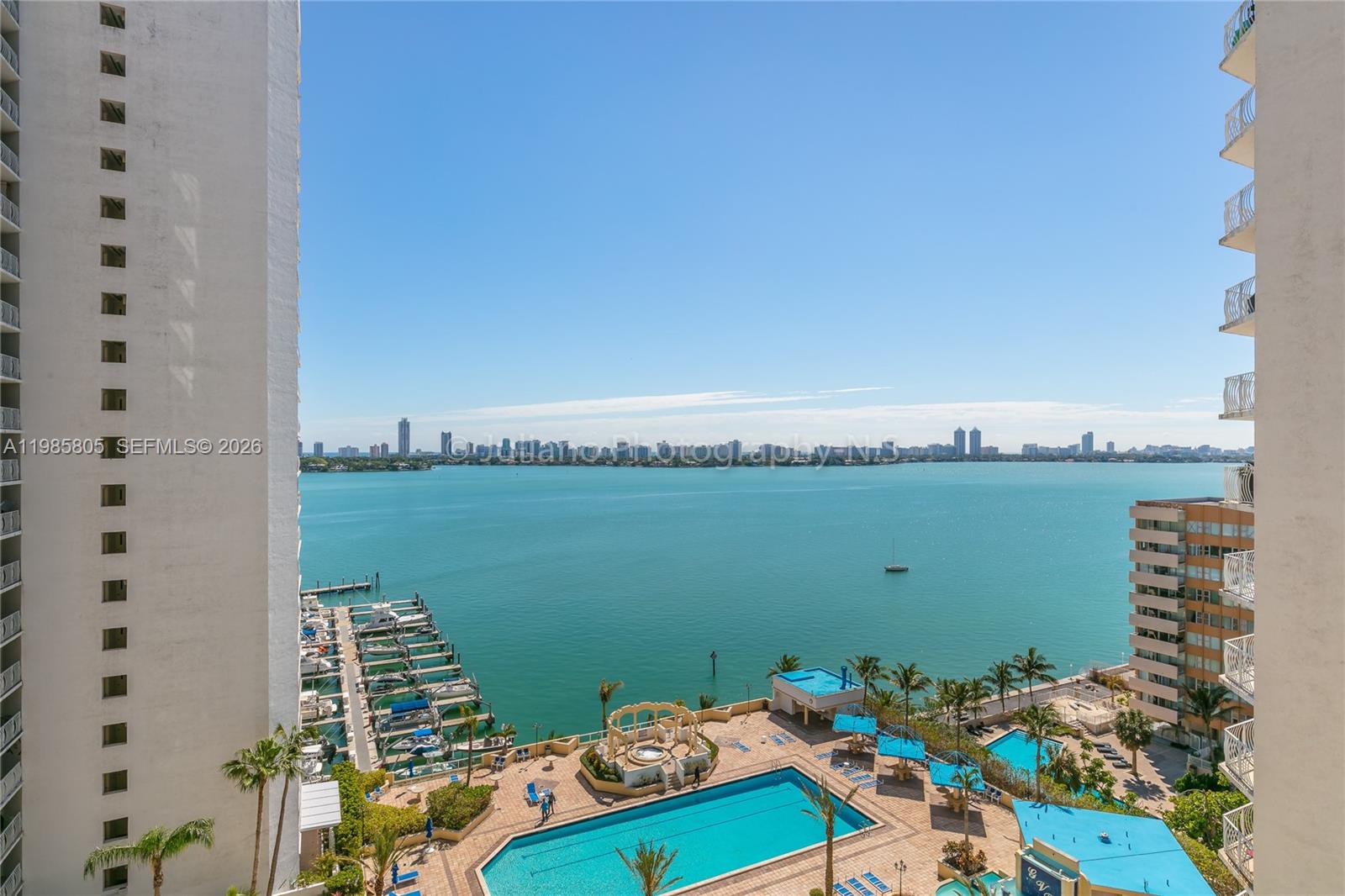 THE GRANDVIEW PALACE COND - Residential Lease