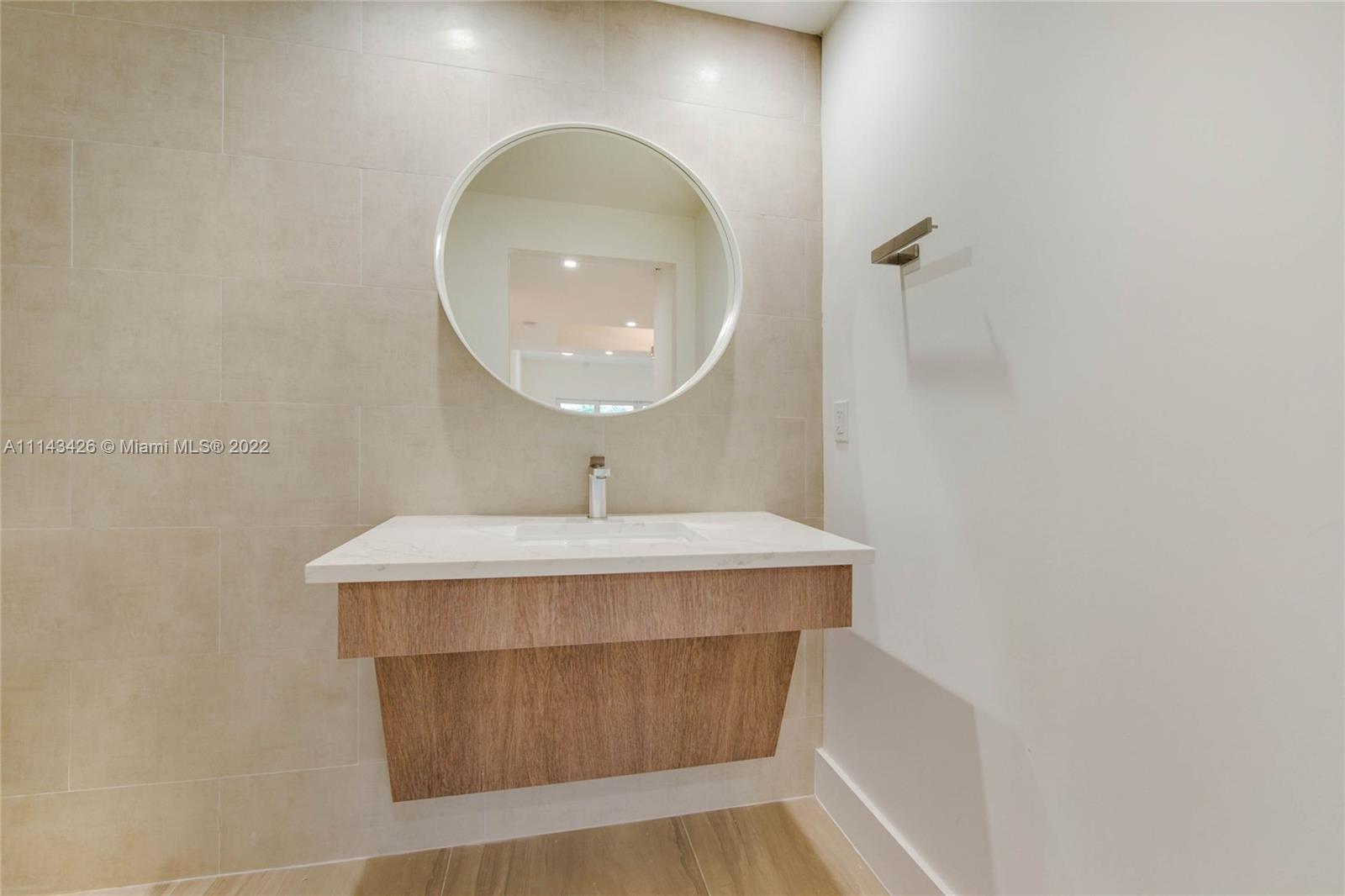 C GAB DOUGLAS SEC - Residential Lease