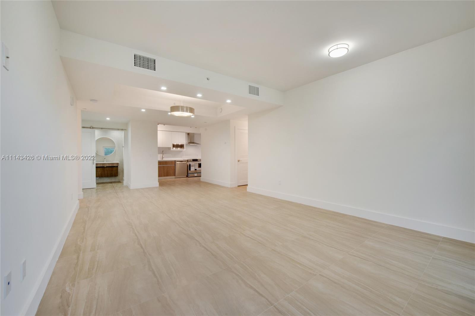 C GAB DOUGLAS SEC - Residential Lease