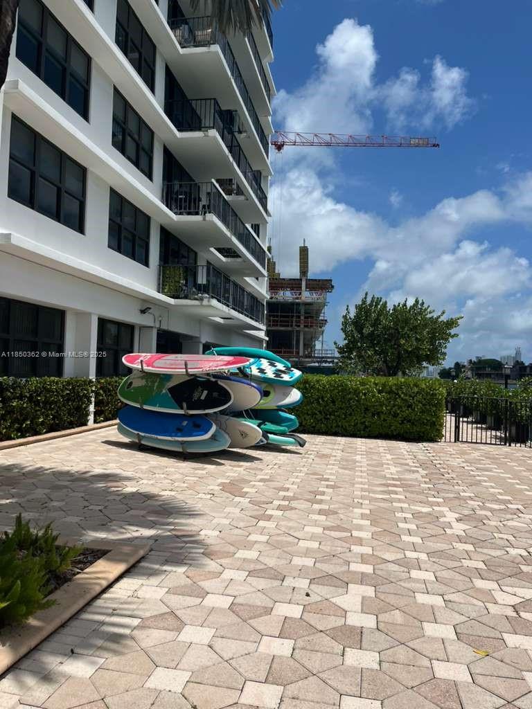 THE BELMONT CONDO - Residential Lease