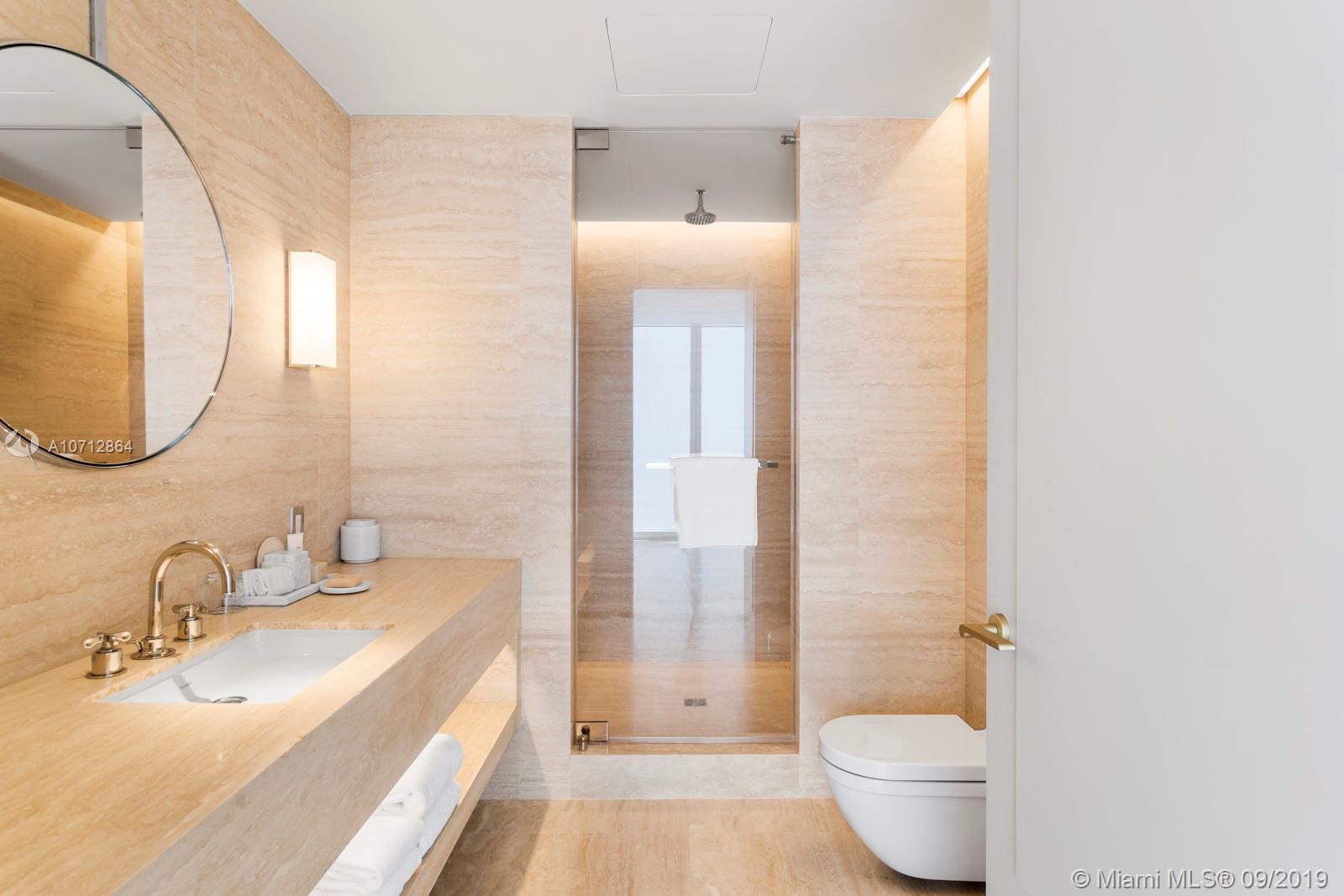 Surf Club Four Seasons - Residential