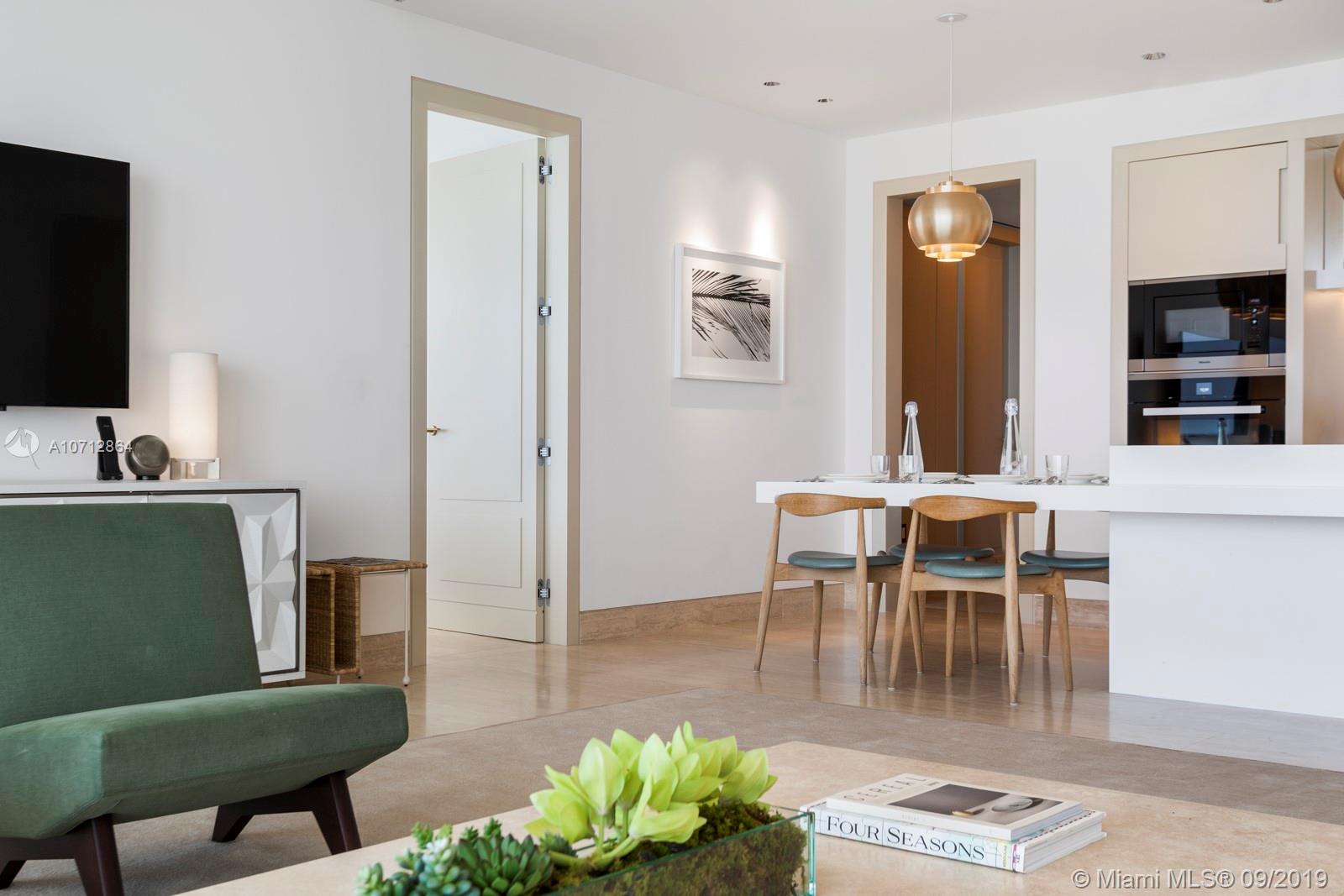 Surf Club Four Seasons - Residential