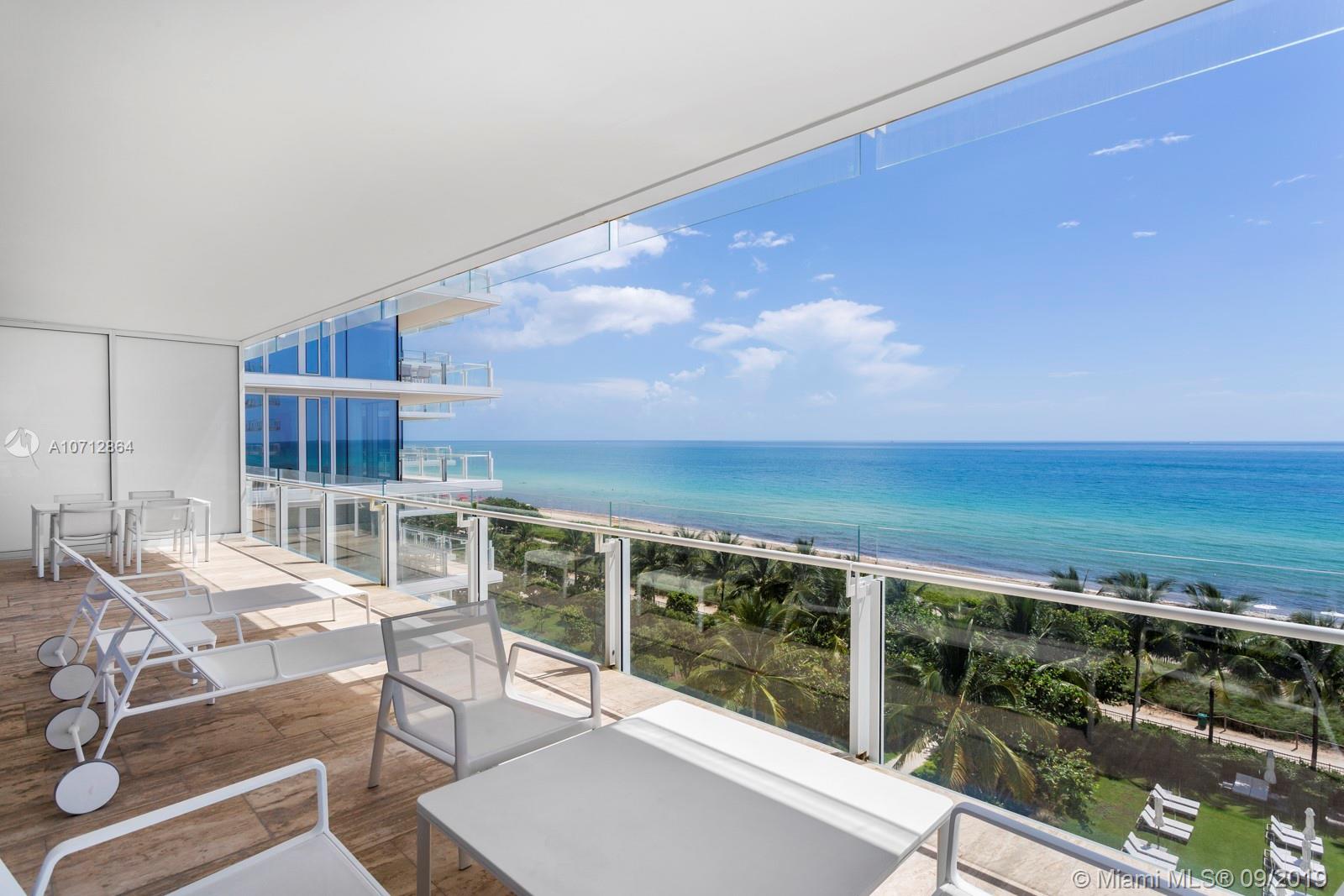 Surf Club Four Seasons - Residential