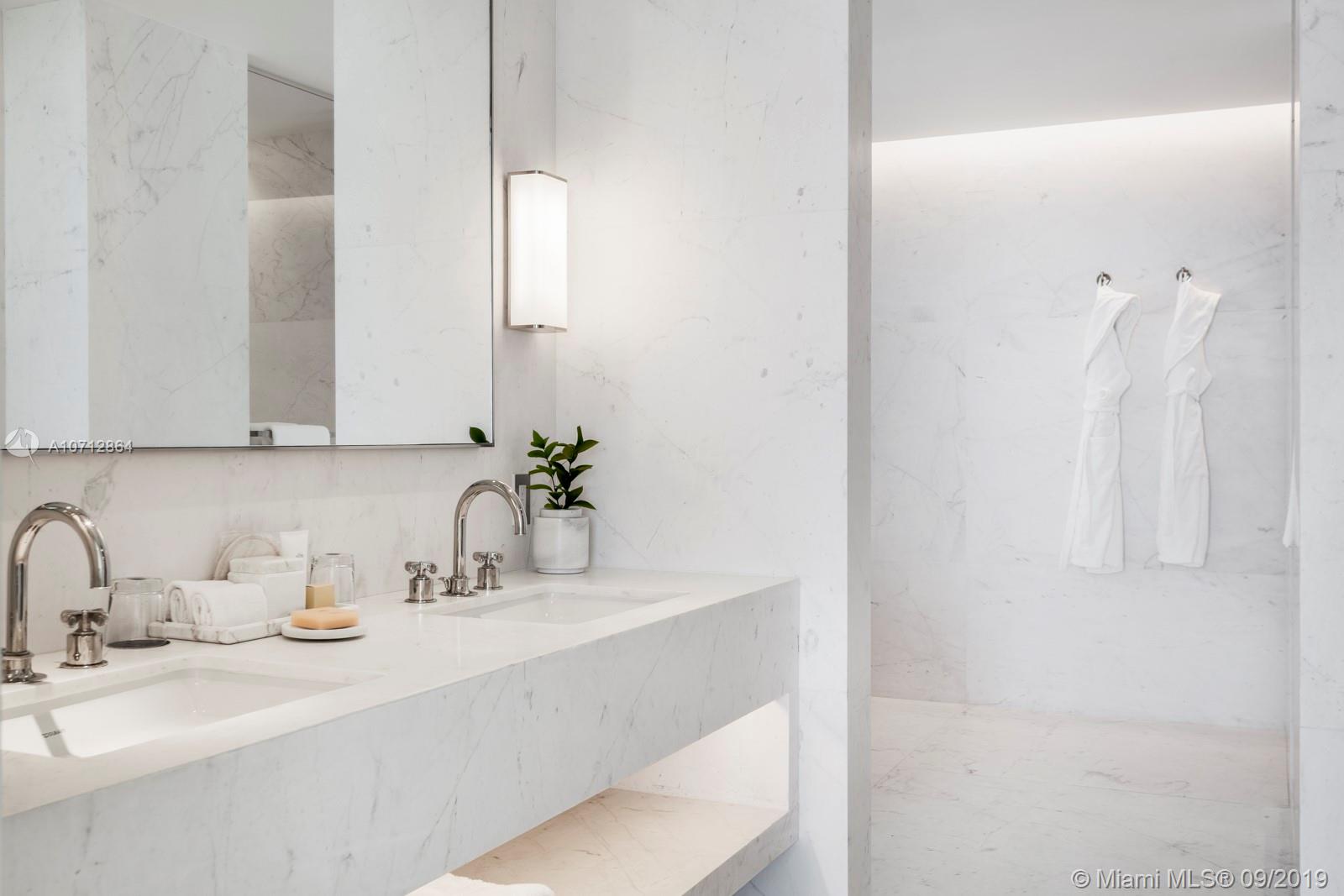 Surf Club Four Seasons - Residential