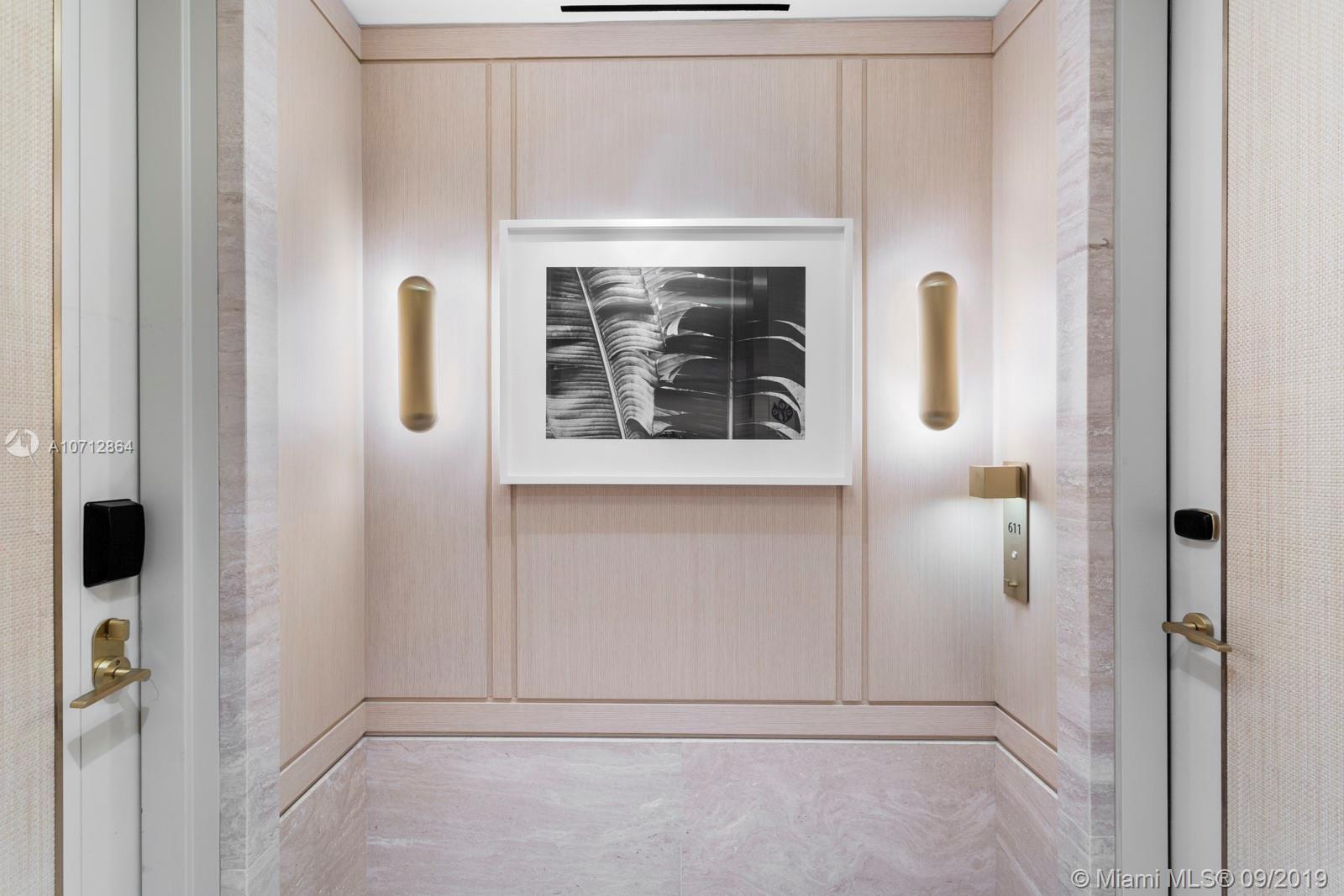 Surf Club Four Seasons - Residential