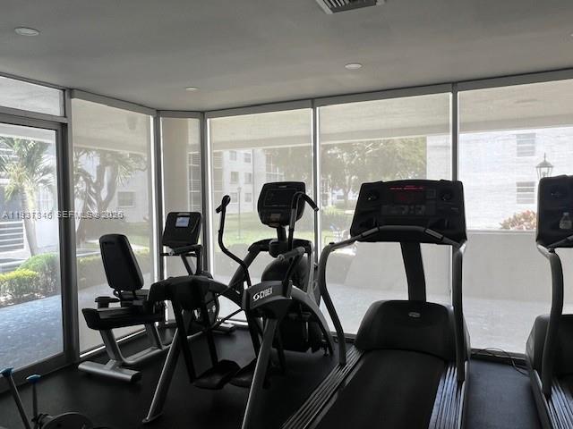 EL CONQUISTADOR SOUTH CON - Residential