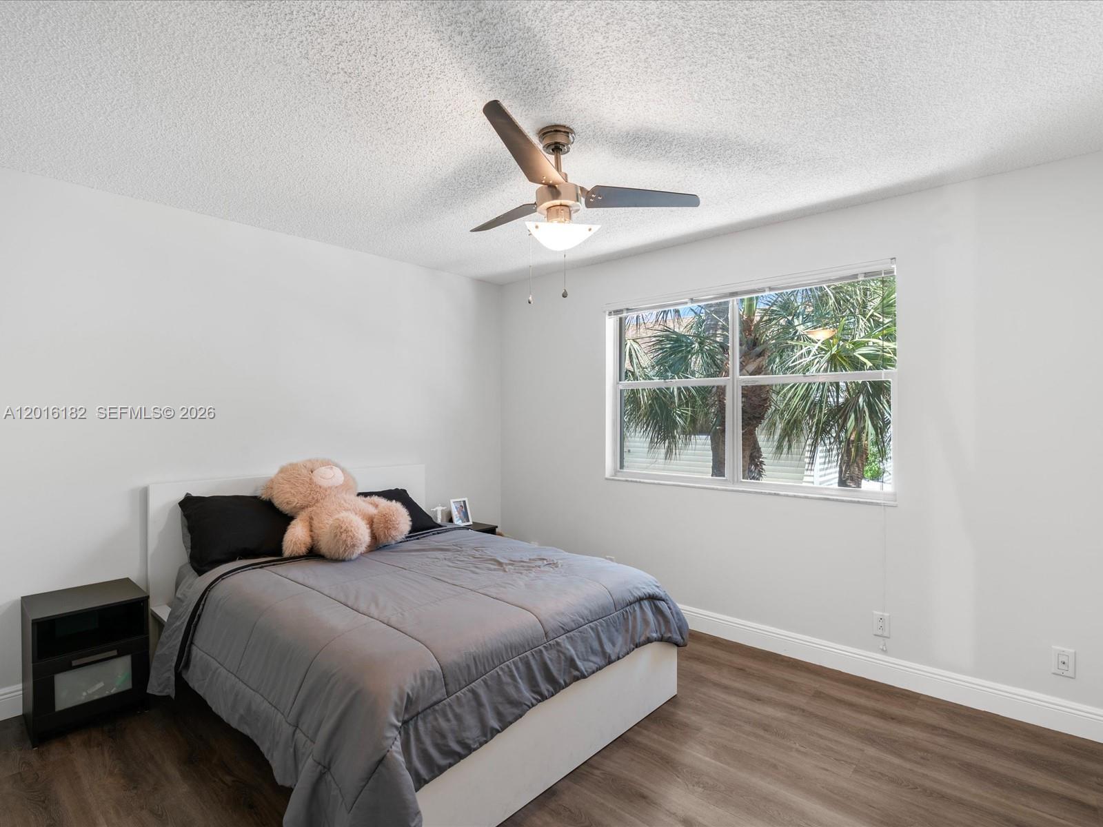 SUN HARBOUR - Residential