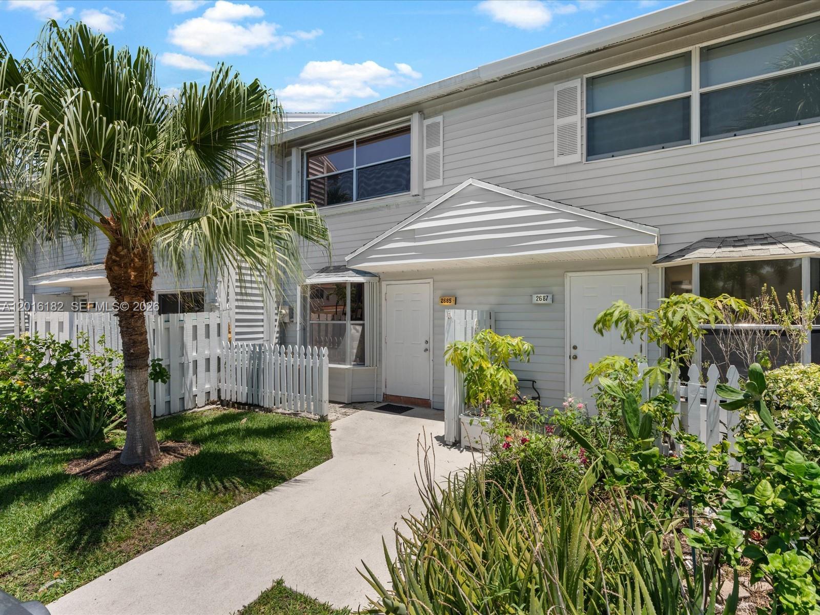 SUN HARBOUR - Residential