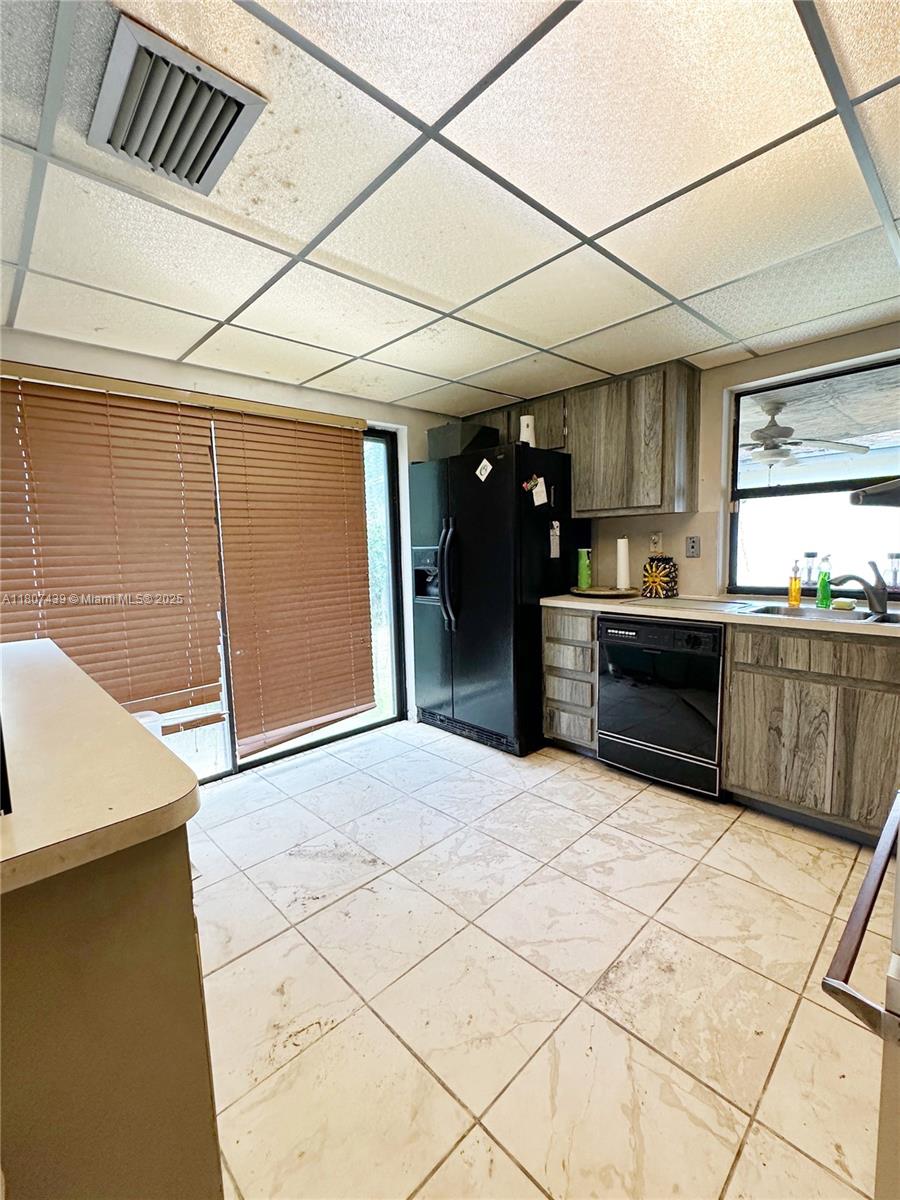 CROSSINGS SEC 6 THE - Residential