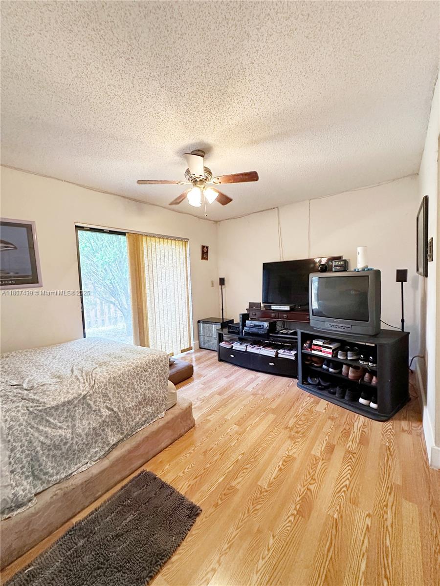 CROSSINGS SEC 6 THE - Residential