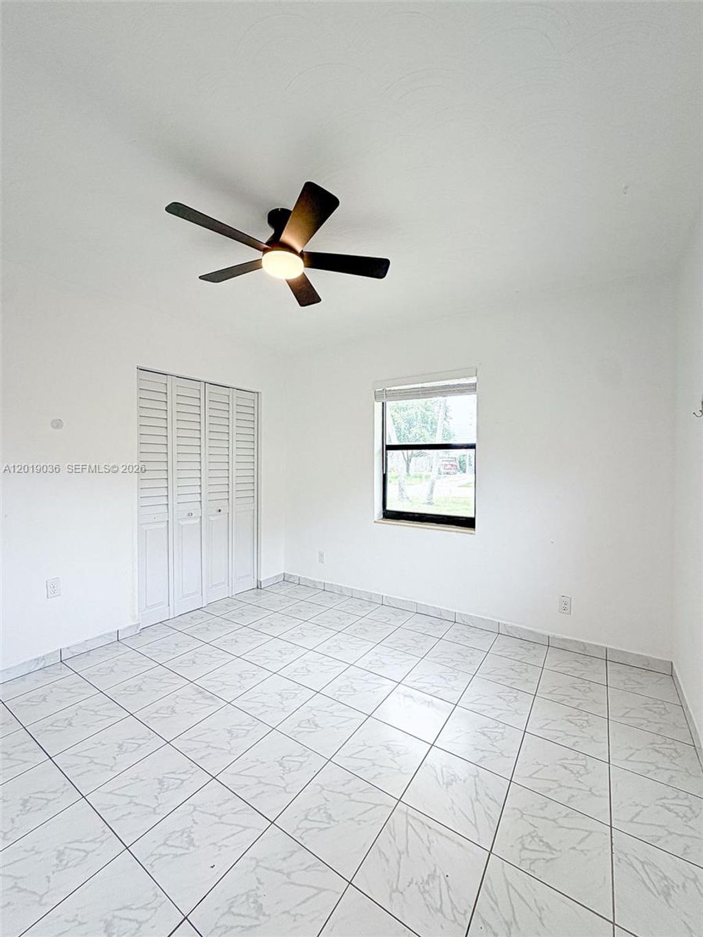 Photo of 240 NW 36th St, Oakland Park, FL 33309 (MLS # A12019036)