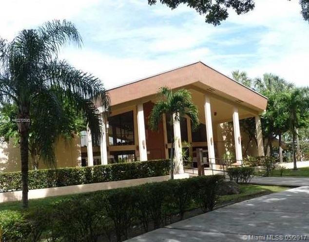 PROMENADE AT KENDALE LAKE - Residential Lease